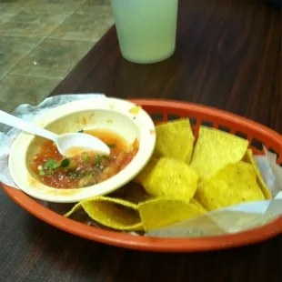 Chips n salsa