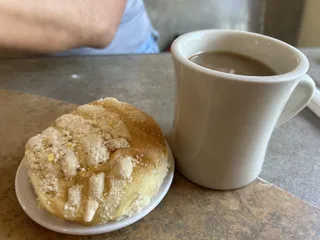 Letty's Café