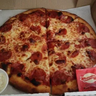 Small Pepperoni &amp; garlic pizza, thin crust! Bomb!
