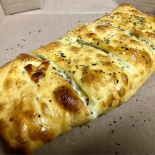 Papa Joes Famous Stromboli