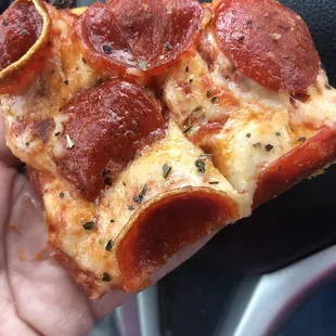 Pepperoni slices