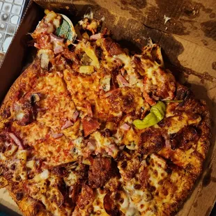 This is how DOOR DASH decided to deliver our pizza. Unacceptable!! Bring back deliver drivers!