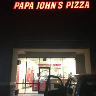 someone needed to take a storefront picture :)