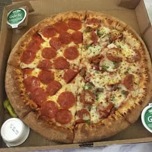 food, pizza