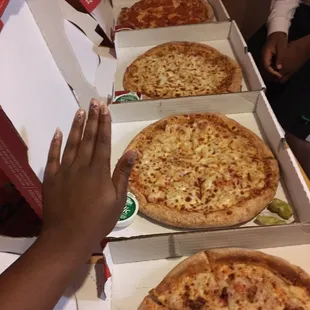 Medium pizza?! I've been finess