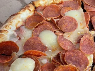 Sicilian Pizza & Pasta