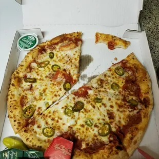 Ordered a pepperoni and jalapeño pizza and got a pizza without pepperoni and barely any jalapeños.