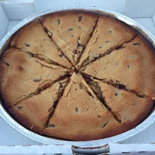 Chocolate chip cookie