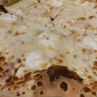 Quattro Formaggi Pizza