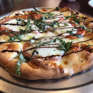 Caprese Pizza