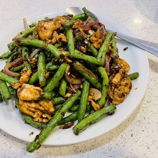 Chicken w/ black bean sauce - good