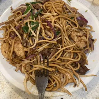 House Special Noodles