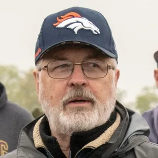 Ken D.