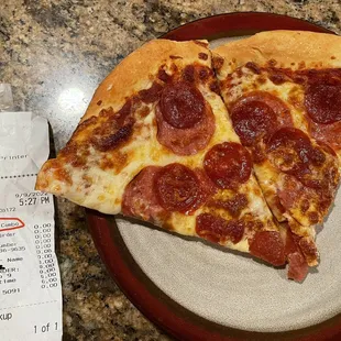 Here's my receipt, shown next to what I DIDN'T ORDER.