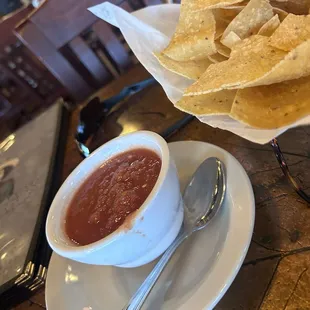 Fresh salsa and chips
