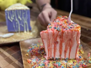 Broke Da Mouth Grindz - Kapolei