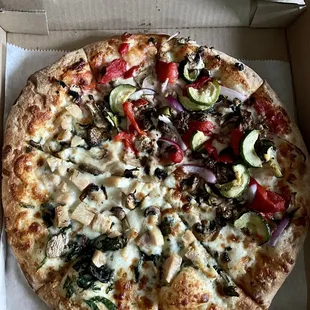 Chicken Alfredo Pizza