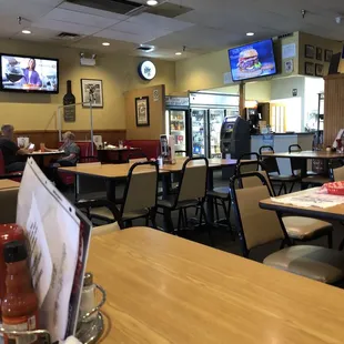 sushi and sashimi, interior