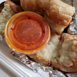 Cheesy garlic bread