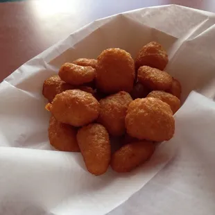 Cheese curds at Papa Tronnio's