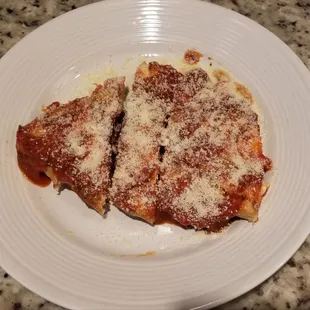 Chicken, onion and pepper small calzone with a little bit of extra sauce and some parmesan cheese.... badass!!