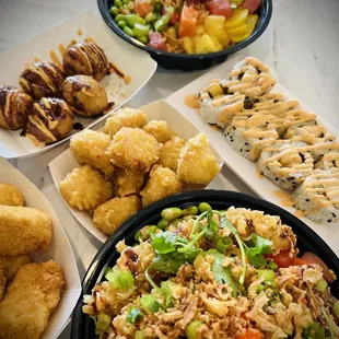 Papa fresh mix . Tempura bowl . Spicy Scallop roll . Takoyaki . Agedashi tofu . seafood fried ball,