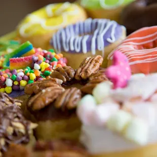 food, dessert, cupcakes