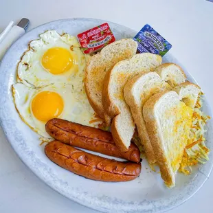 &quot;Polish Sausage&quot; Egg Combo -- it&apos;s a regular hotdog but still delicious