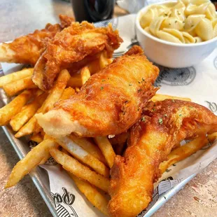 Pulsing through my veins And I just can't contain This feeling that remains  Fish &amp; Chips w/ Mac from #PapachinosGrillandGreens