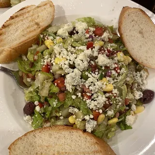 Papagalino Chopped Salad