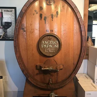 Wine barrel