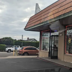 the entrance to the restaurant