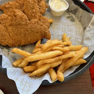 Chicken Strip Basket with Fries