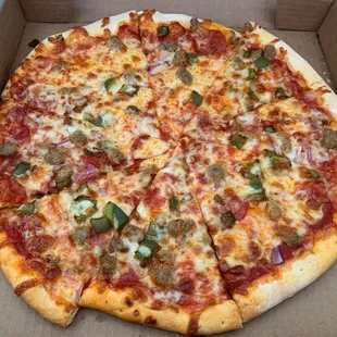 &quot;Large&quot; 14 inch Zimmerman Special regular crust