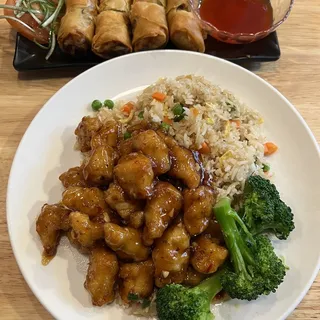 Vietnamese Style Fried Egg Roll