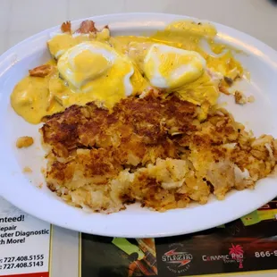 Eggs bendict