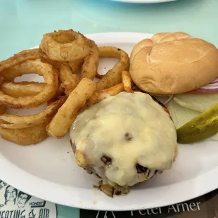 8 Oz Papa&apos;s New York Burger