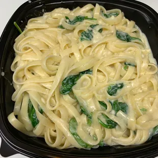 Spinach &amp; garlic alfredo
