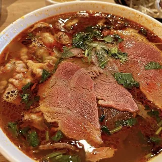 N10. Phong's Beefy Bun Bo (Oxtail, Filet, Brisket, Shank)