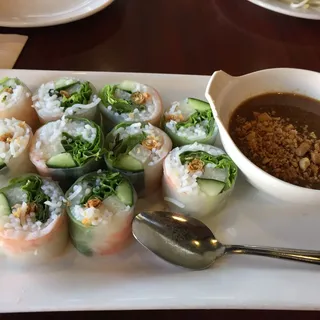 Shrimp Noodle Rolls