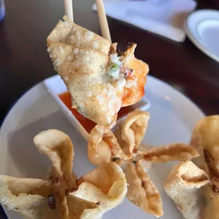 Crab Rangoon (6)