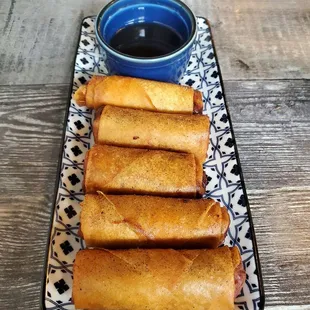 Shrimp &amp; Pork Crispy Rolls