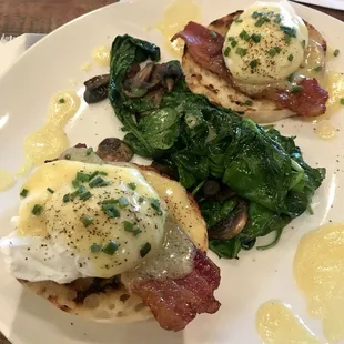 Eggs Benedict