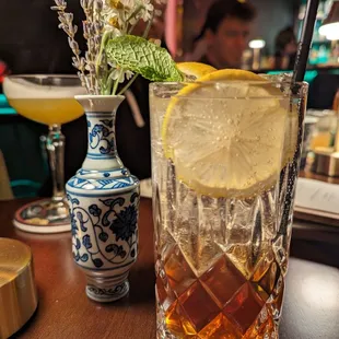 Carbonated Hong Kong Lemon Iced Tea (non alcoholic)