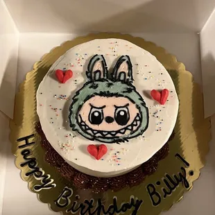 Labubu character design with Toasted marshmallow buttercream for frosting, chocolate flavor cake with marshmallow and graham cracker