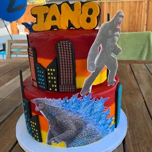 Customized vanilla cake