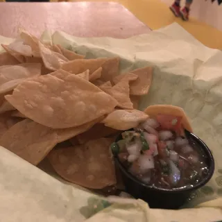 Chips & Salsa