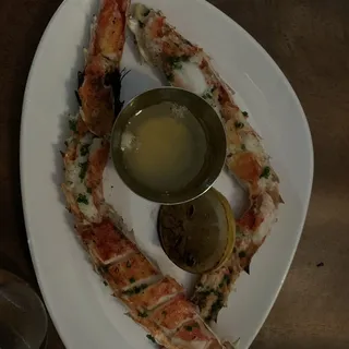 Broiled Alaskan King Crab*