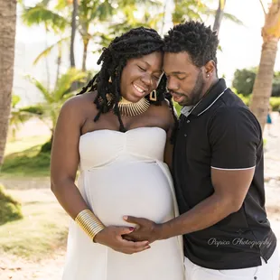 Beach Maternity Session