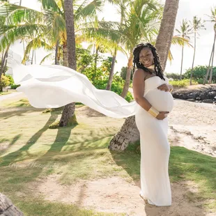 Beach Maternity Session